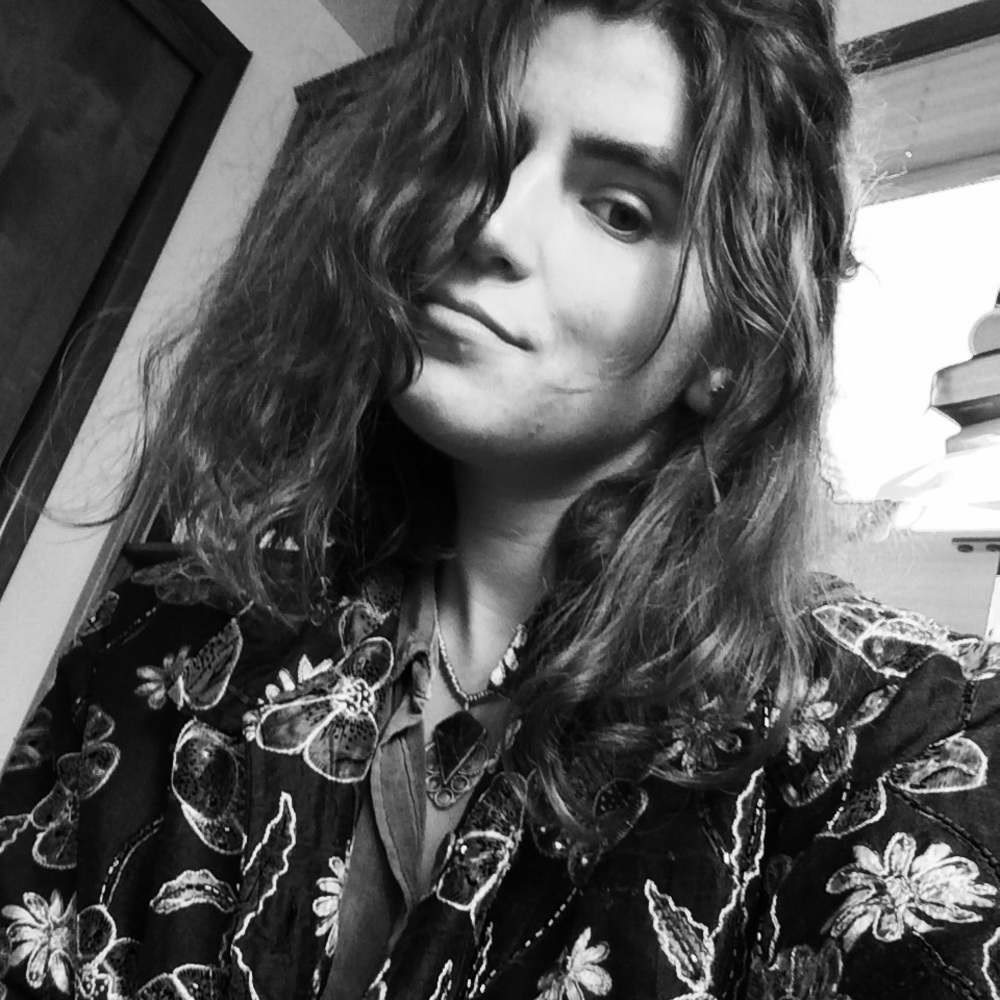 Meet your Posher, Lydia